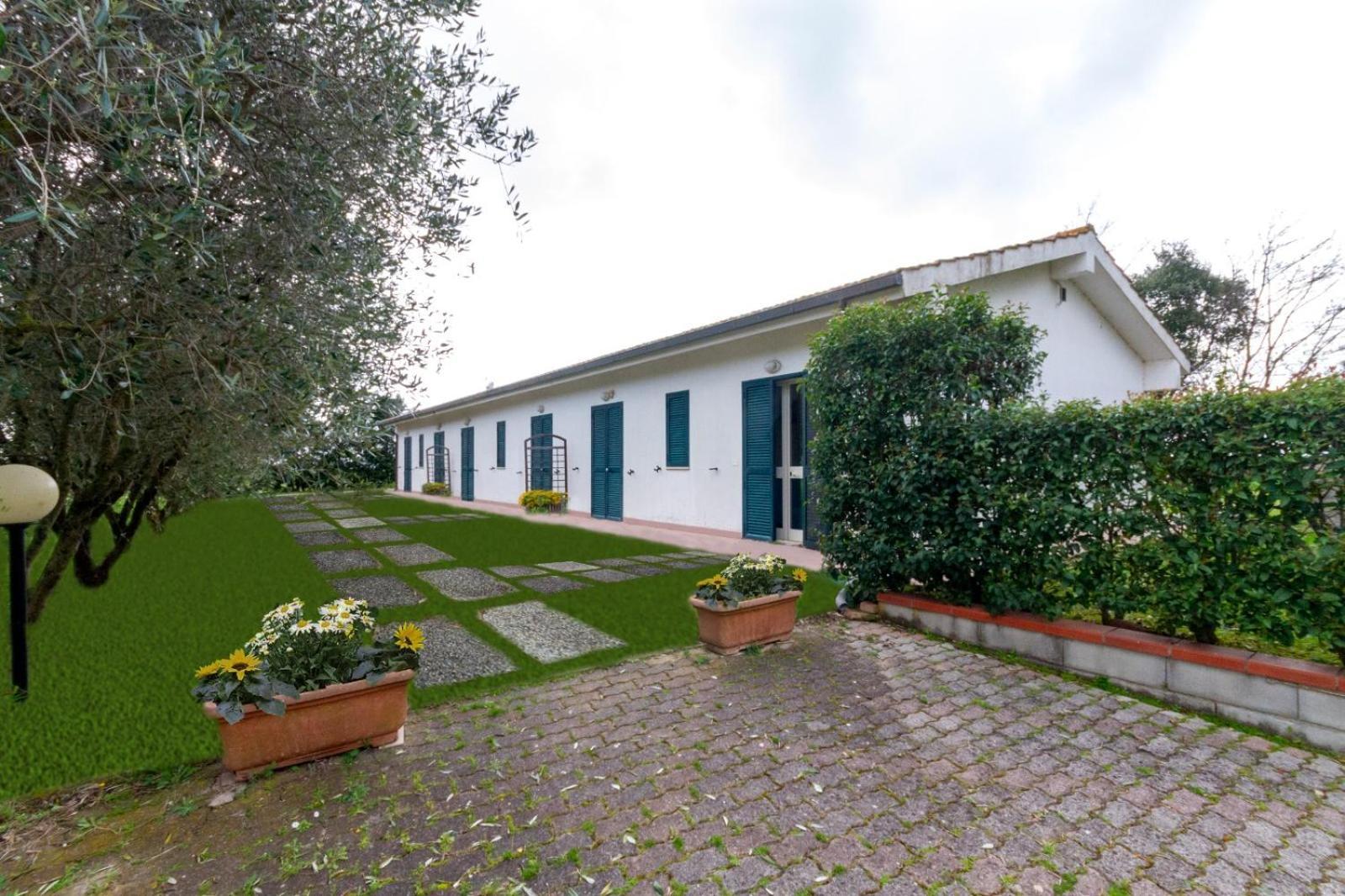 Agriturismo I Gelsi Marina Di Grosseto Luaran gambar